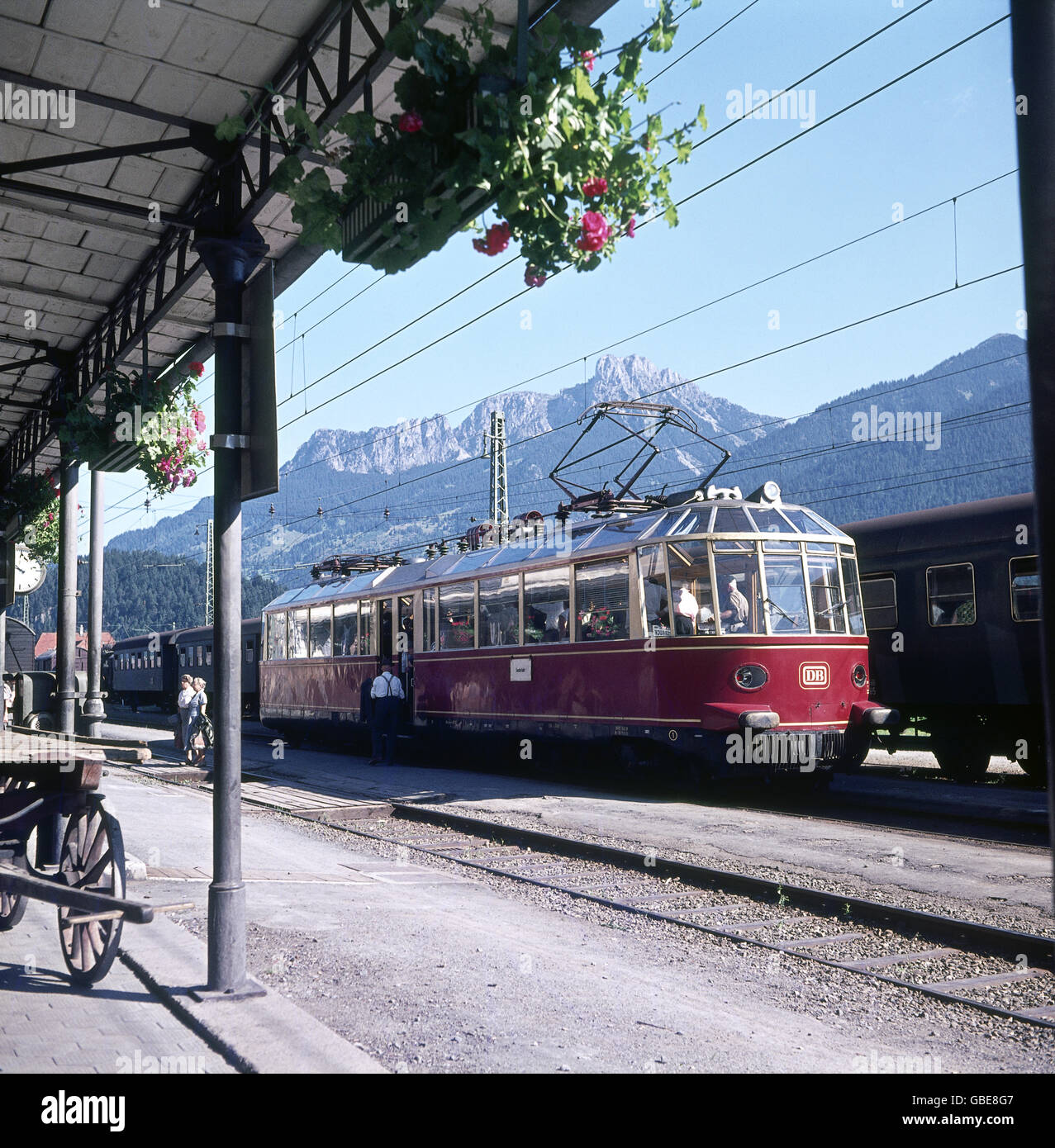 Transport / Transport, Bahn, 'Glasbahn', Reutte / Tirol, Österreich,  1960er, Zusatzrechte-Abfertigung-nicht vorhanden Stockfotografie - Alamy