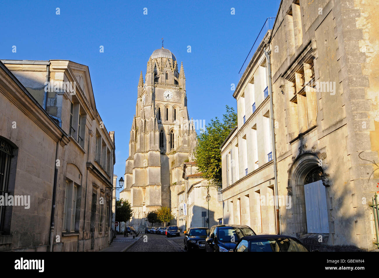 Kathedrale Saint-Pierre, Saintes, Departement Charente-Maritime, Poitou-Charentes, Frankreich Stockfoto