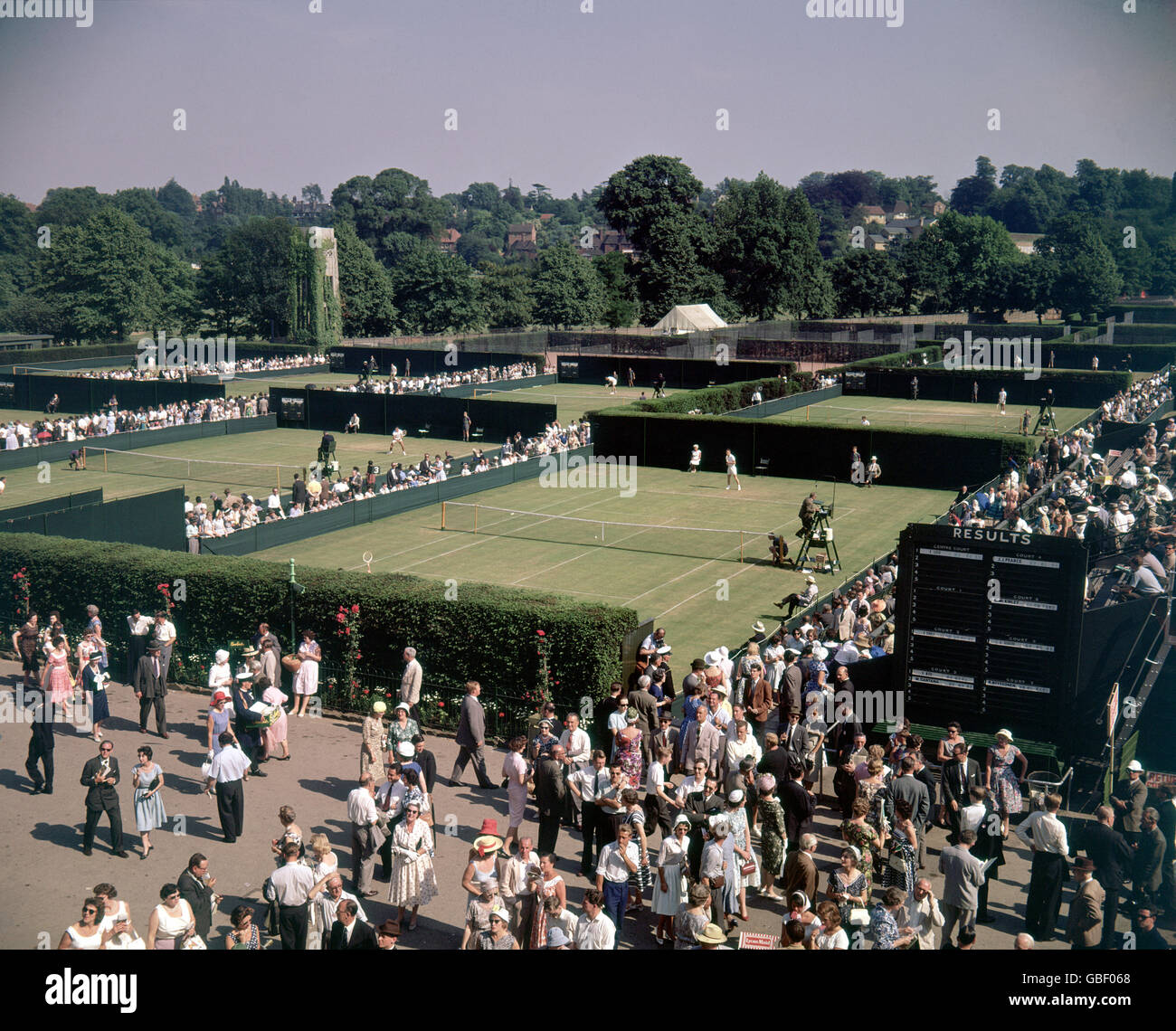 Tennis - Wimbledon Championships. Allgemeine Ansicht der äußeren Gerichte Stockfoto