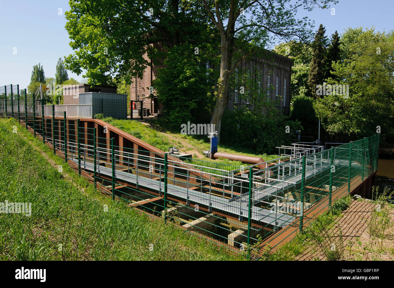 Hydroelektrische Anlage, Fischtreppe, Fluss Hunte, Oldenburg, Niedersachsen, Deutschland Stockfoto