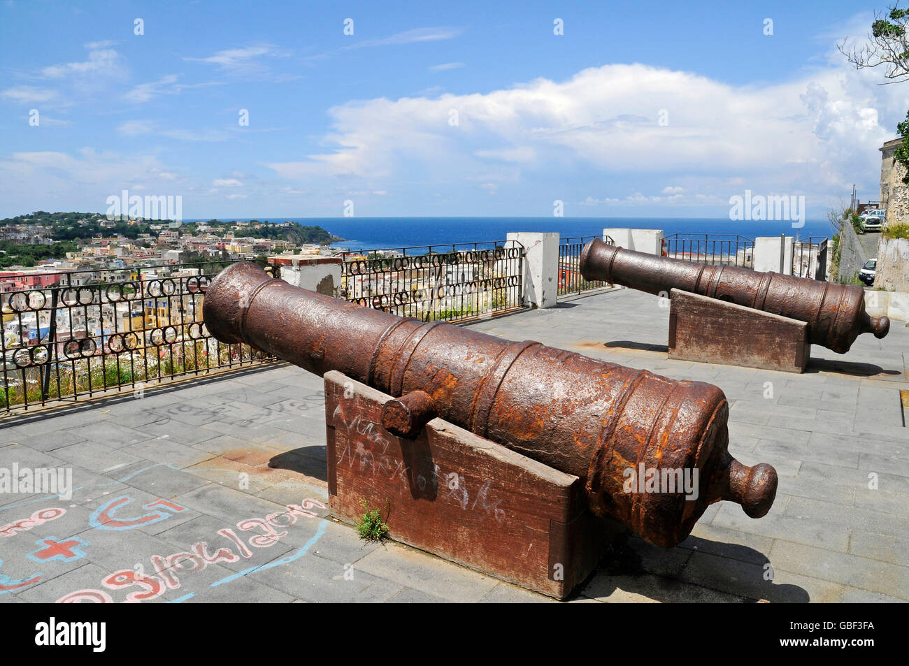 Kanone, Aussichtspunkt, Terra Murata, Quartal, Insel Procida, Golf von Neapel, Kampanien, Italien Stockfoto