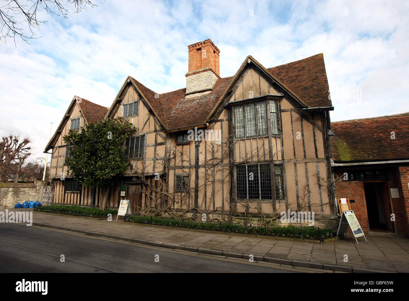 Hall's Croft in Stratford-upon-Avon, Heimat von William Shakespeares ältester Tochter Susanna und ihrem Ehemann Dr. John Hall aus dem 17. Jahrhundert. Stockfoto