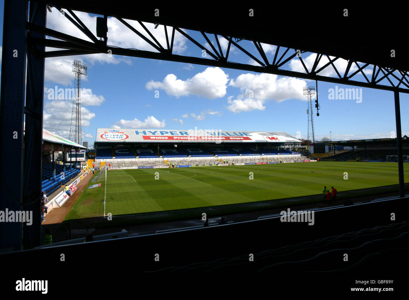 Fußball - Nationwide League Division One - Cardiff City / Burnley. Ninian Park, Heimat von Cardiff City Stockfoto