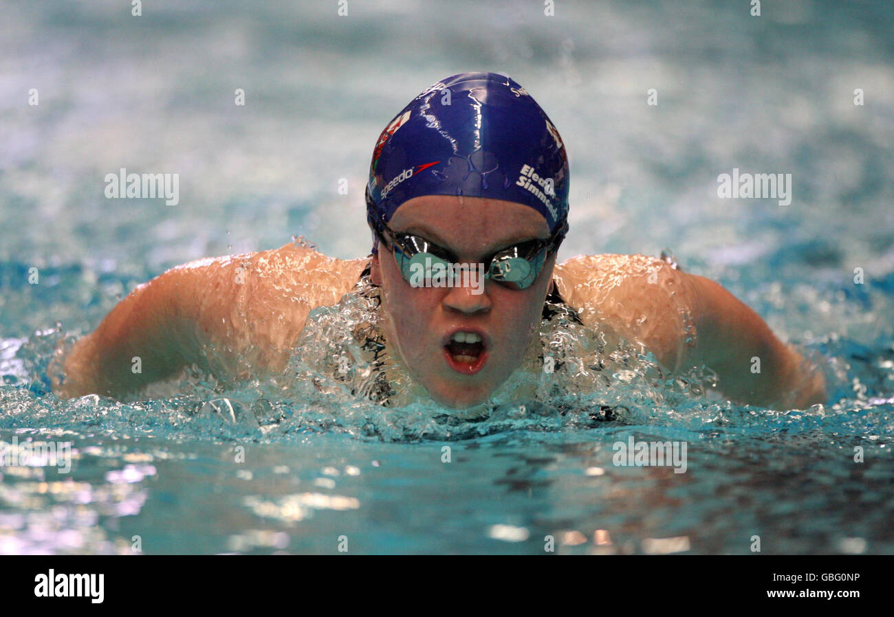 Die britische Eleanor Simmonds schwimmt während der Heats von Womens MD 200m im während der British Swimming Championships in Ponds Forge, Sheffield. Stockfoto