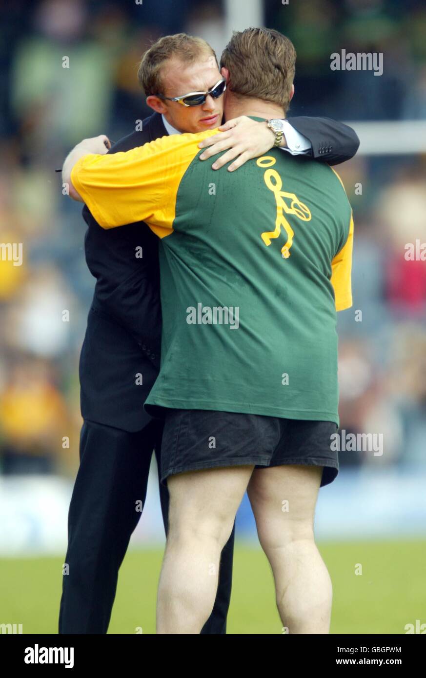 Rugby Union - Zurich Premiership - Halbfinale - London wesps gegen Northampton Saints. Northampton Saints Matt Dawson sagt seine guten Nebenabene Stockfoto