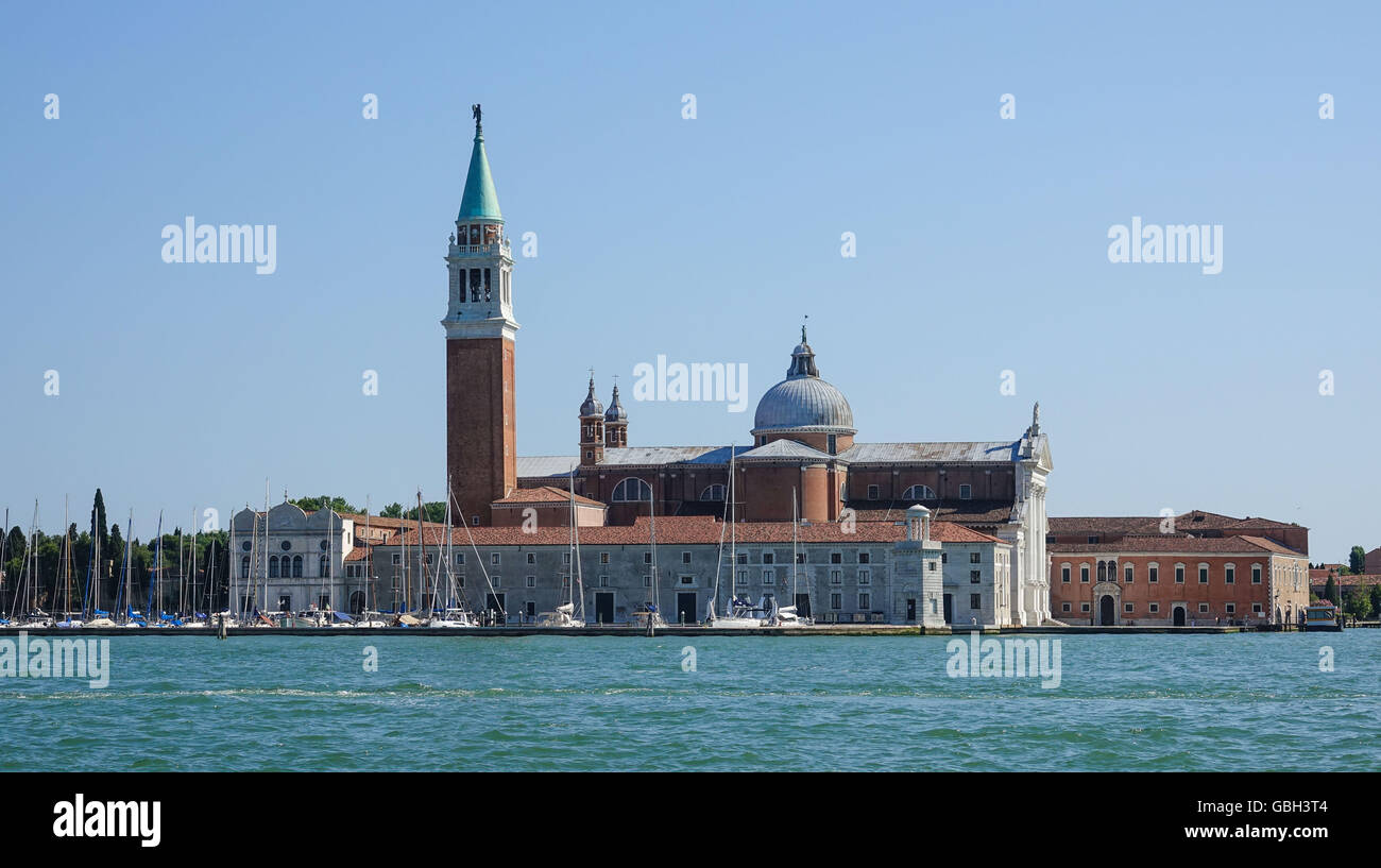 Insel San Giogio in Venedig - Blick vom San Mark s Quadrat Stockfoto Insel San Giogio in Venedig - Blick vom San Mark s Quadrat Stockfoto