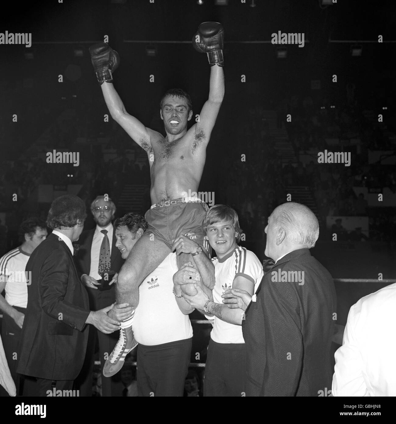 Boxen - Europameistertitel im Mittelgewicht - Alan Minter V Gratien Tonna - Empire Pool - Wembley Stockfoto