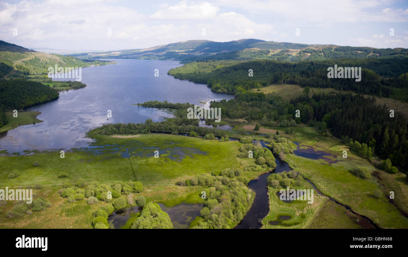 Luftbild-Drohne Foto des Loch Venachar Trossachs National Park Stockfoto