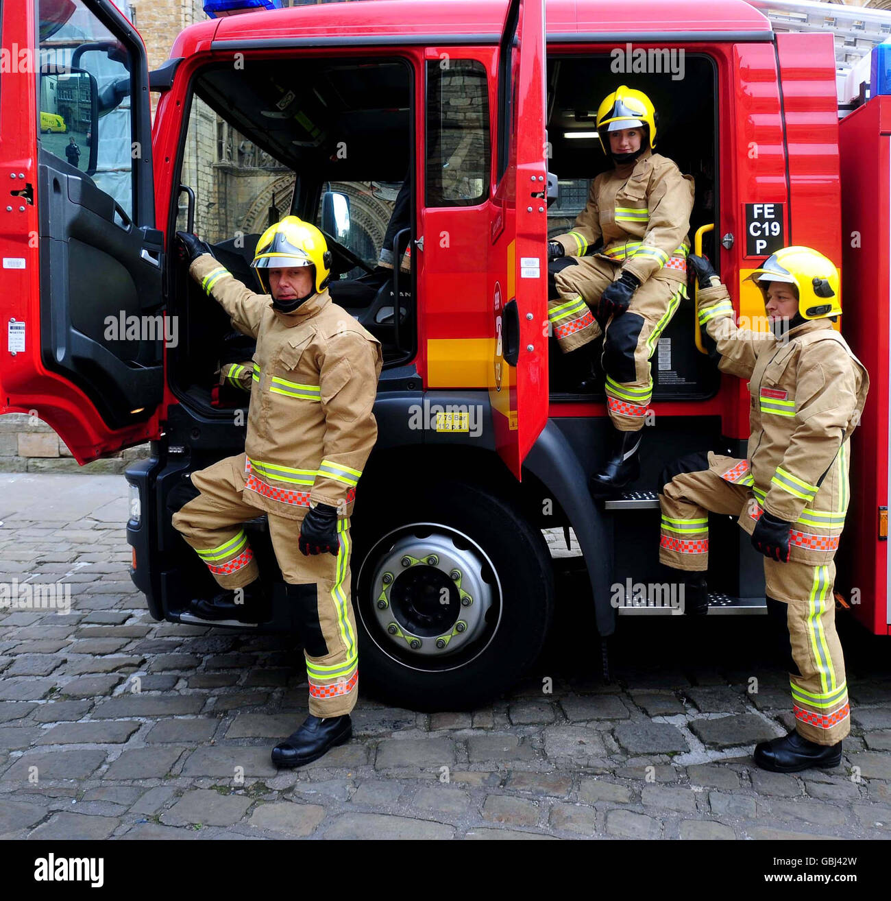 Neue Uniform für die Feuerwehr Stockfotografie - Alamy