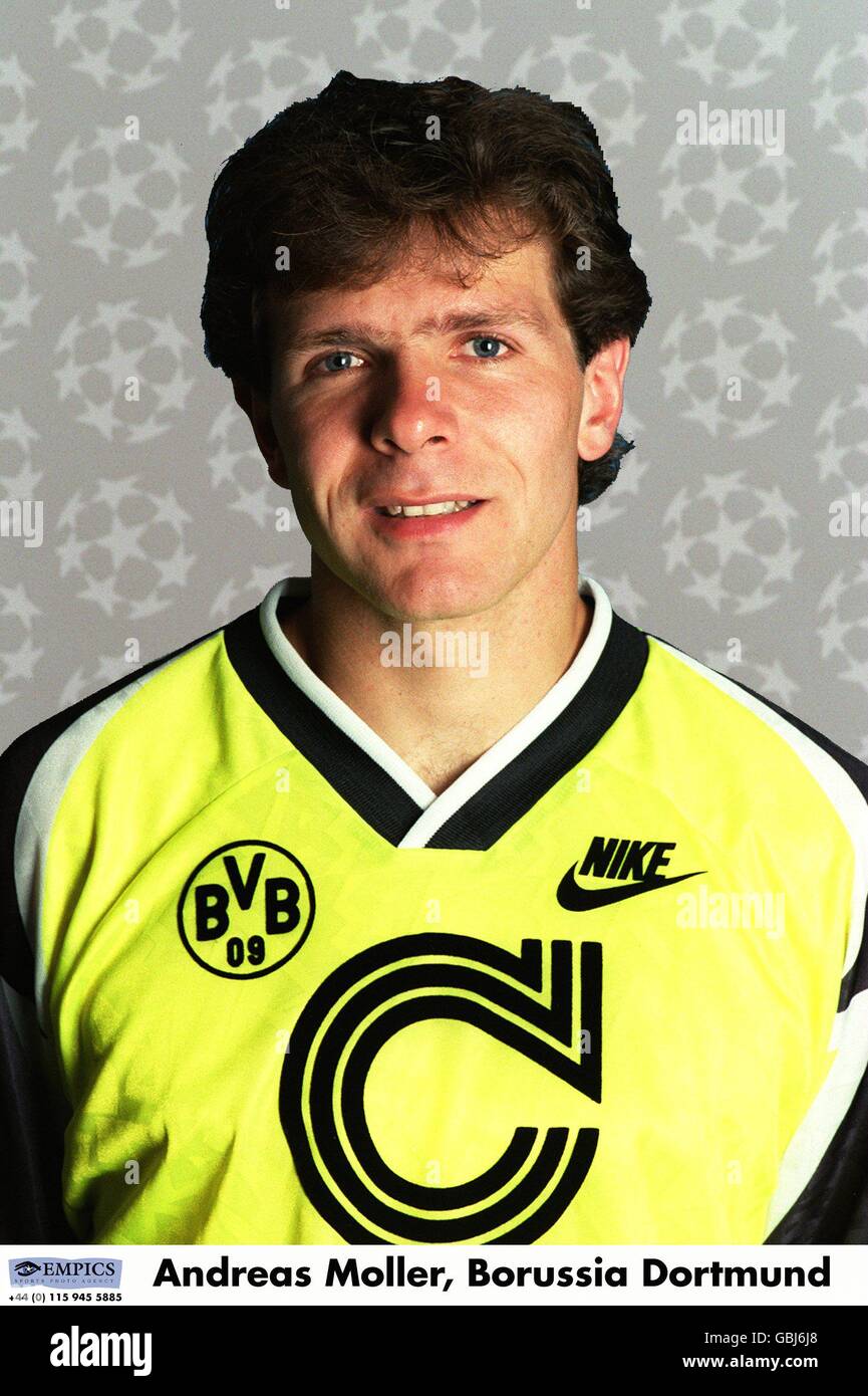 Fußball möller 1995 Fotos und Bildmaterial in hoher Auflösung Alamy