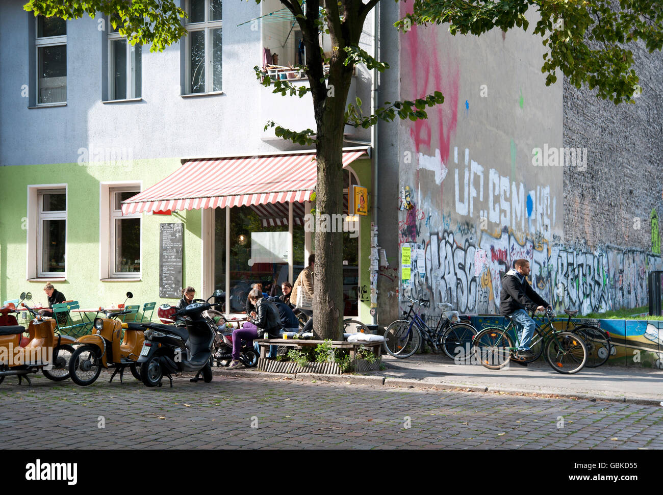 Cafe am Kiehlufer, Berlin Stockfoto