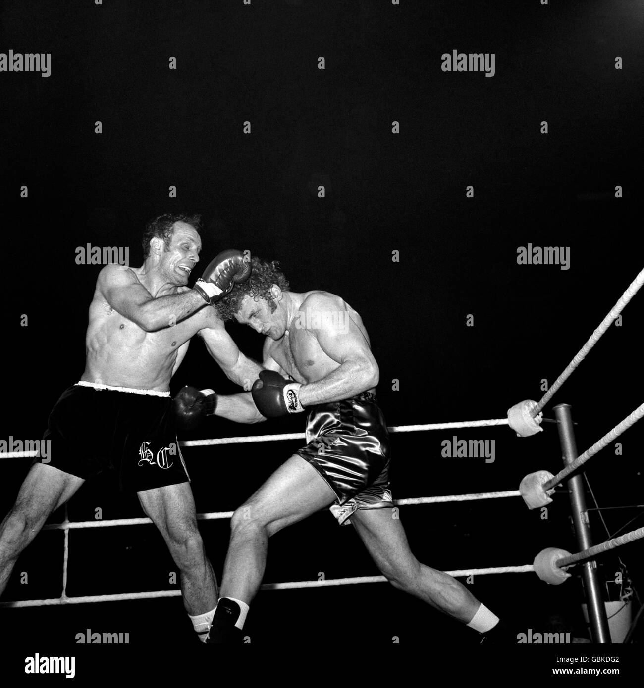 Boxen - britische Commonwealth und europäischen Schwergewichts-Titel - Henry Cooper V Joe Bugner - Empire Pool Stockfoto