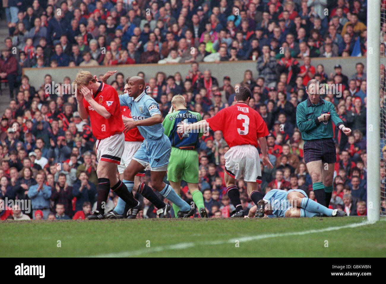 Fußball - FA Carling Premiership - Manchester United gegen Coventry City Stockfoto