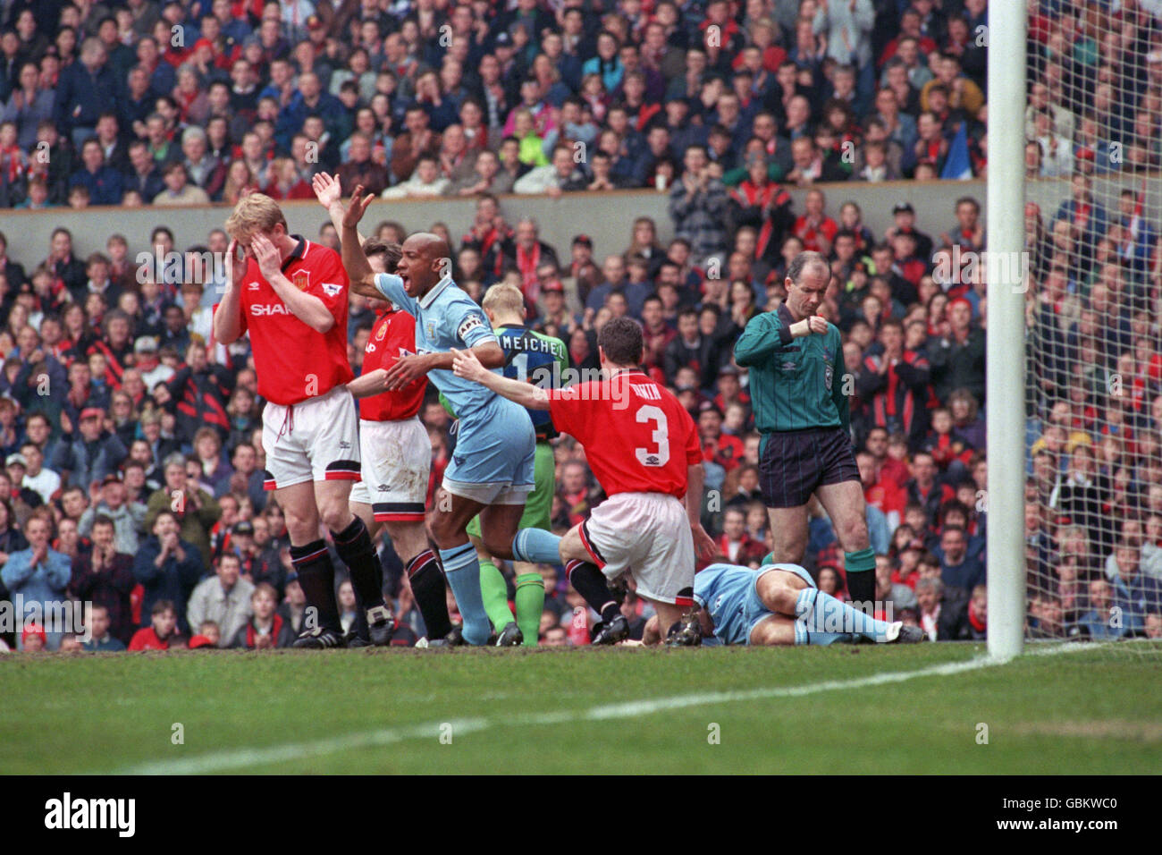 Fußball - FA Carling Premiership - Manchester United gegen Coventry City Stockfoto