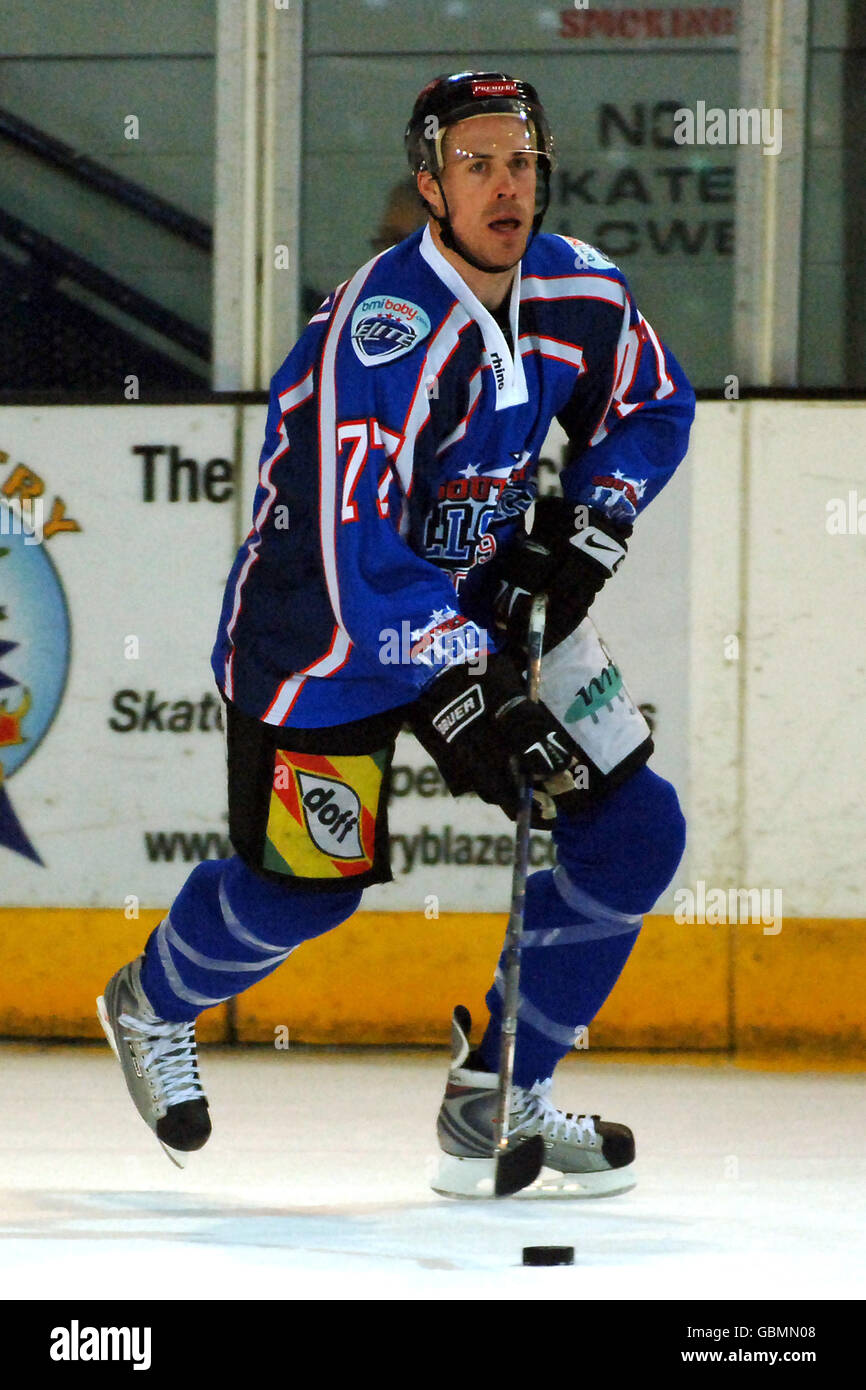 Nottinghams Corey Neilson, der die Southern All Stars während des Elite League All Star Matches im Coventry Skydome in Coventry repräsentiert Stockfoto