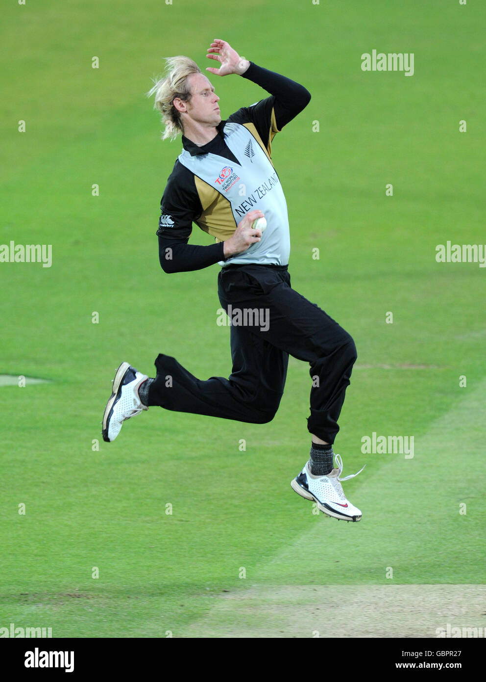 Cricket - ICC World Twenty20 Cup 2009 - Gruppe D - Neuseeland - Südafrika - Lord's. Der Neuseeländer Brendon Diamanti Stockfoto