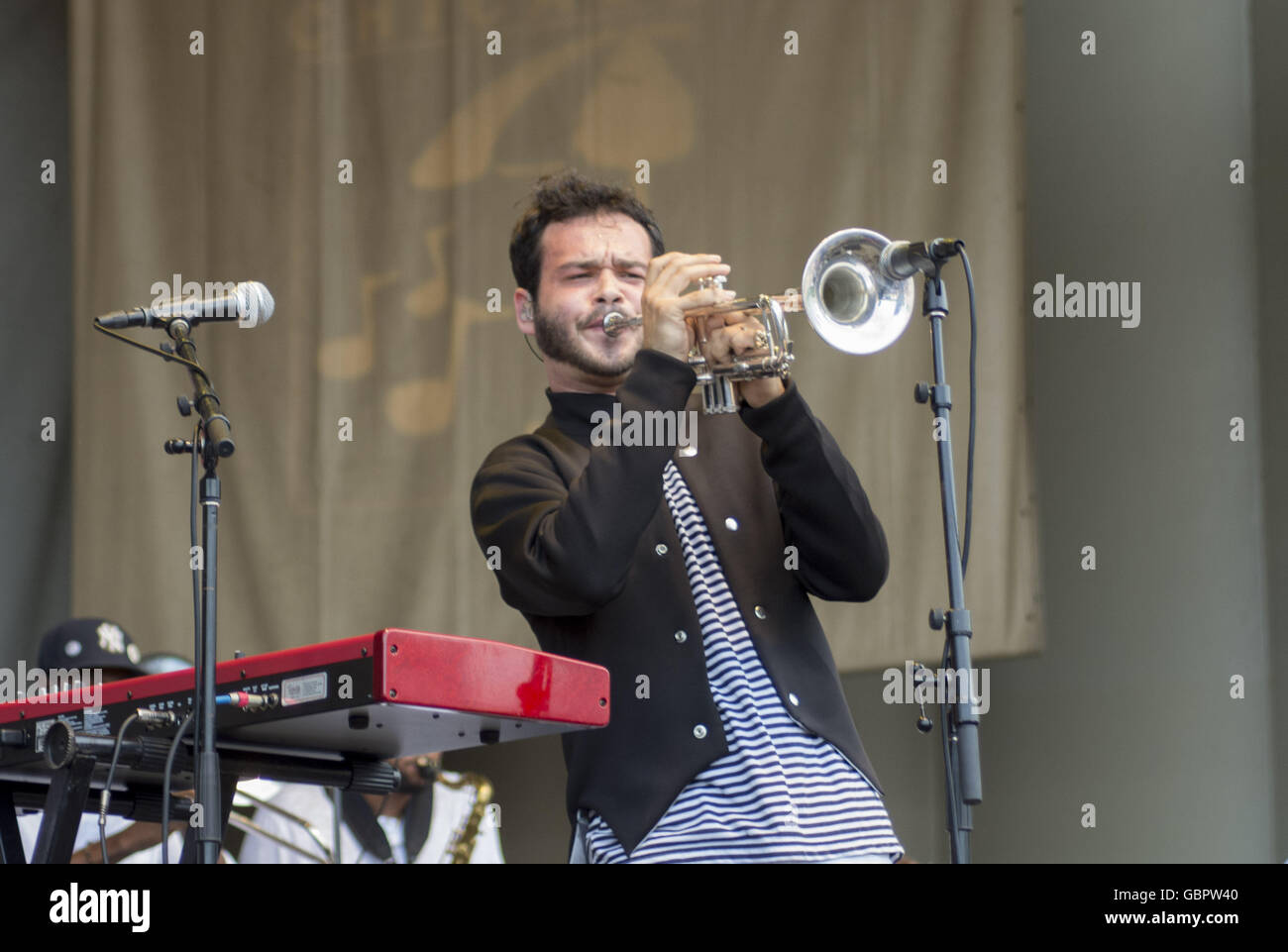 Essensstationen Stockfotos Und Bilder Kaufen Alamy