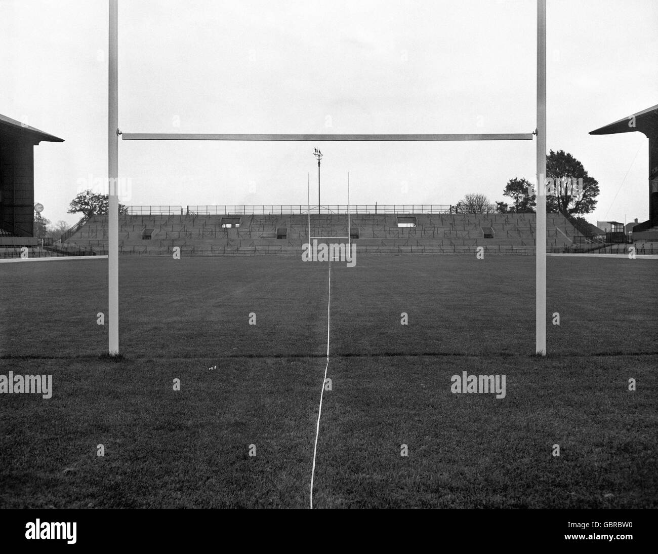 Rugby-Union - Messung Hilfe - Twickenham Stockfoto