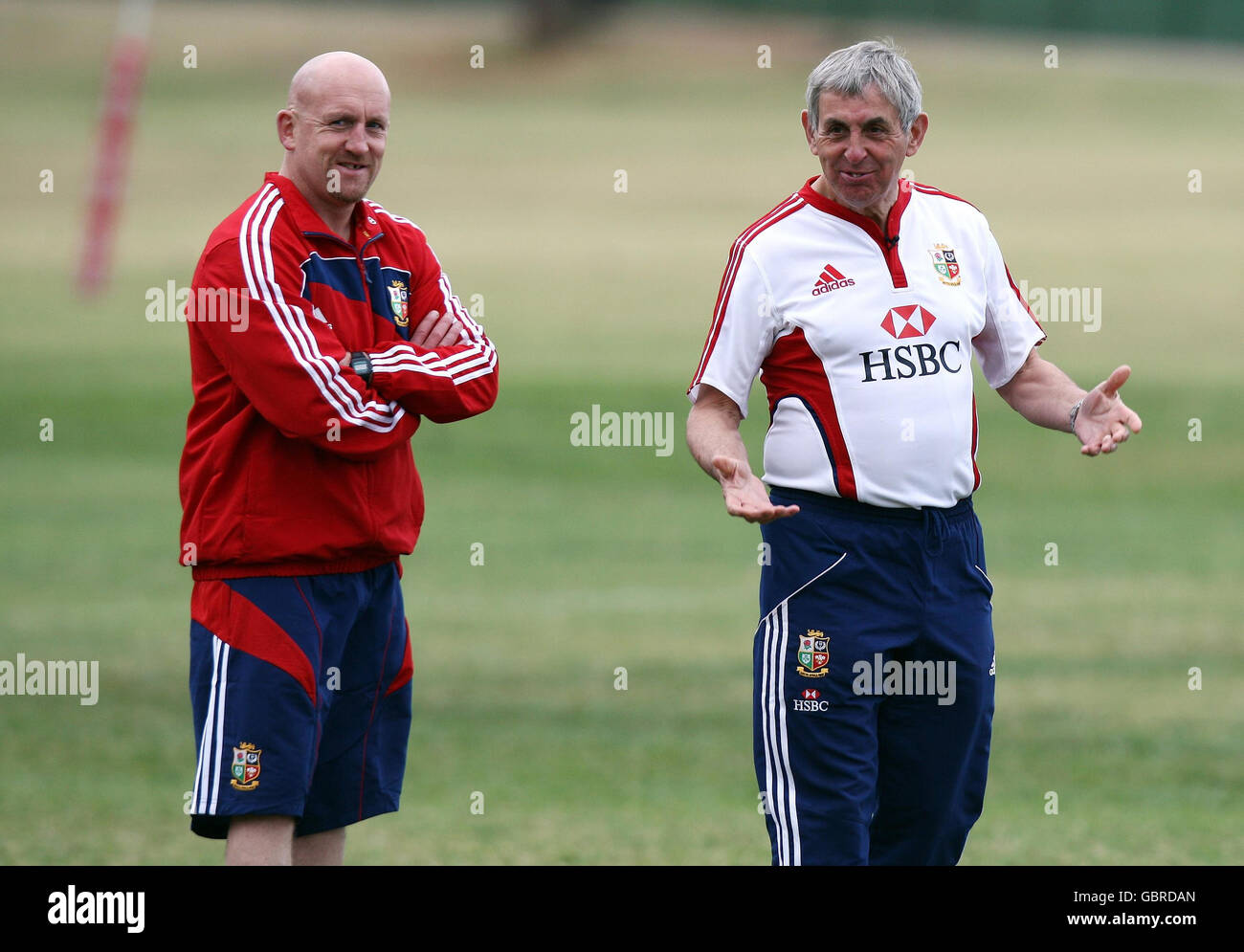 Britische und irische Lions' Coaches Ian McGeechan und Shaun Edwards während einer Trainingseinheit an der Northwood School in Durban, Südafrika. Stockfoto