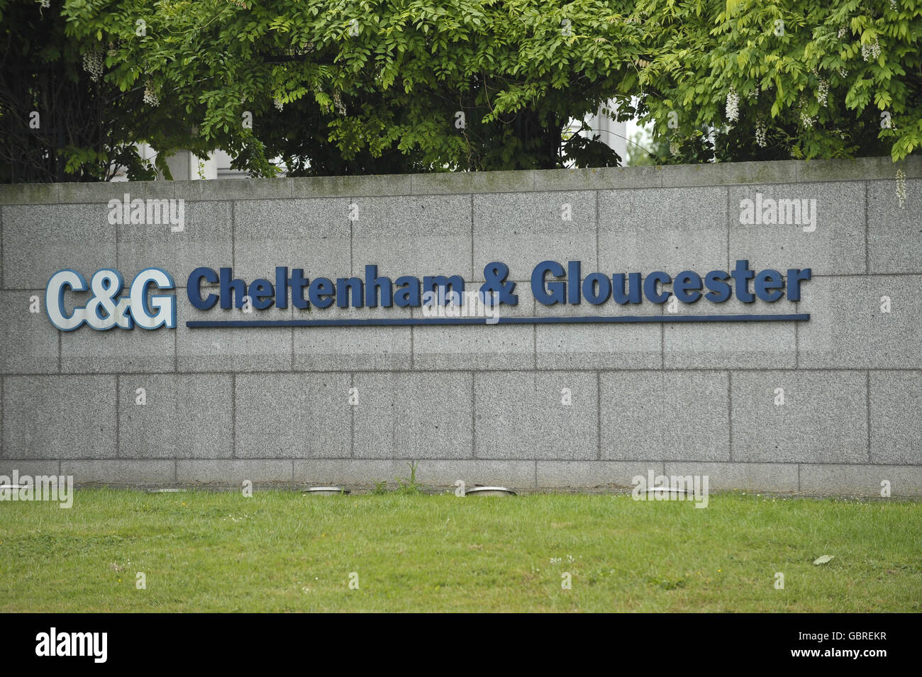 Ein allgemeiner Blick auf das Cheltenham & Gloucester Schild am Hauptsitz auf Barnett Way, Gloucester. Stockfoto