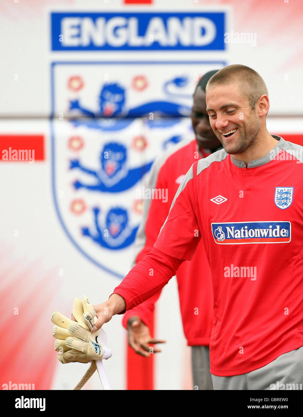 Fußball - England Trainingseinheit - London Colney. Der englische Robert Green kommt zu einer Trainingseinheit in London Colney, Hertfordshire. Stockfoto