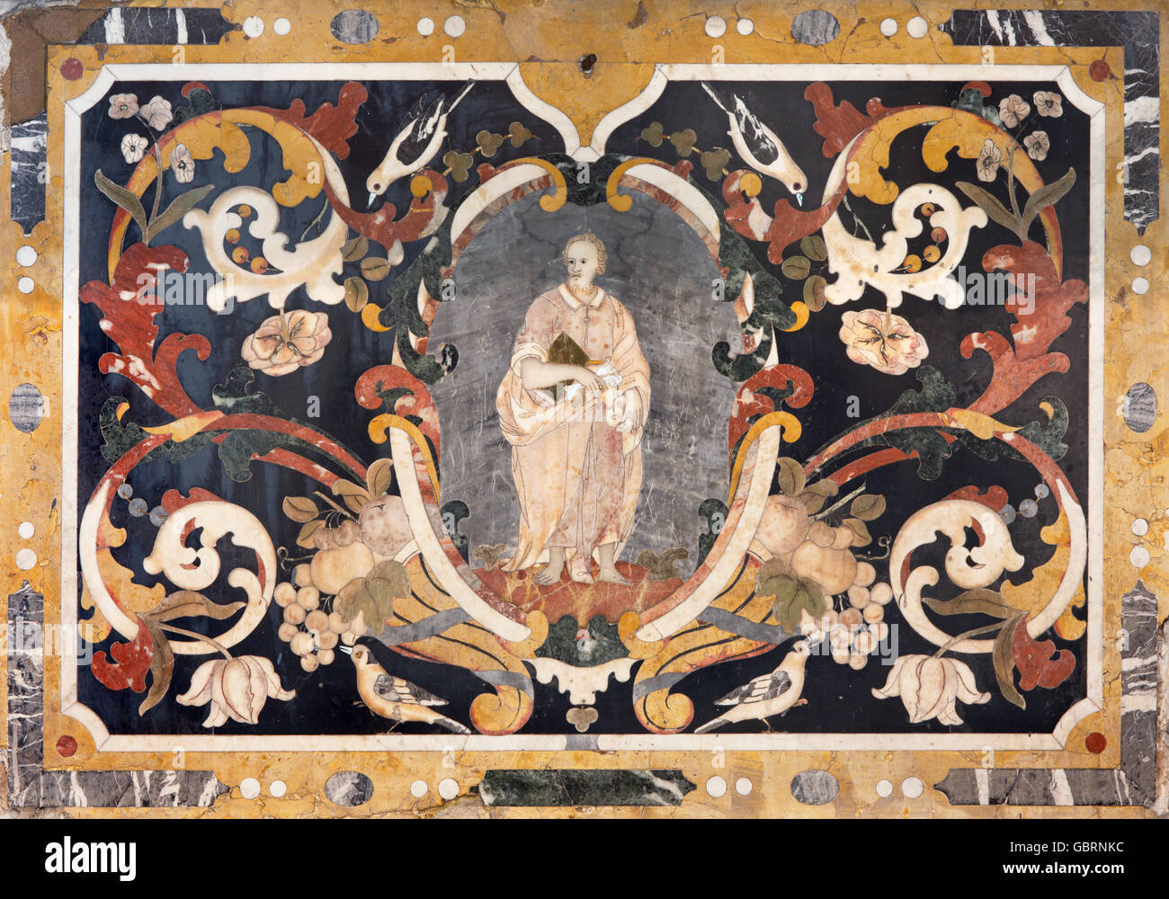 BRESCIA, Italien - 22. Mai 2016: Das barocke Mosaik mit der St. Peter am Seitenaltar in der Kirche Chiesa di San Francesco Lucini Stockfoto