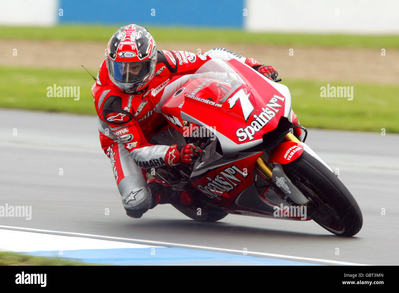 Motorradfahren - großer Preis von Großbritannien - Moto GP - Rennen. Carlos Checa in Aktion Stockfoto