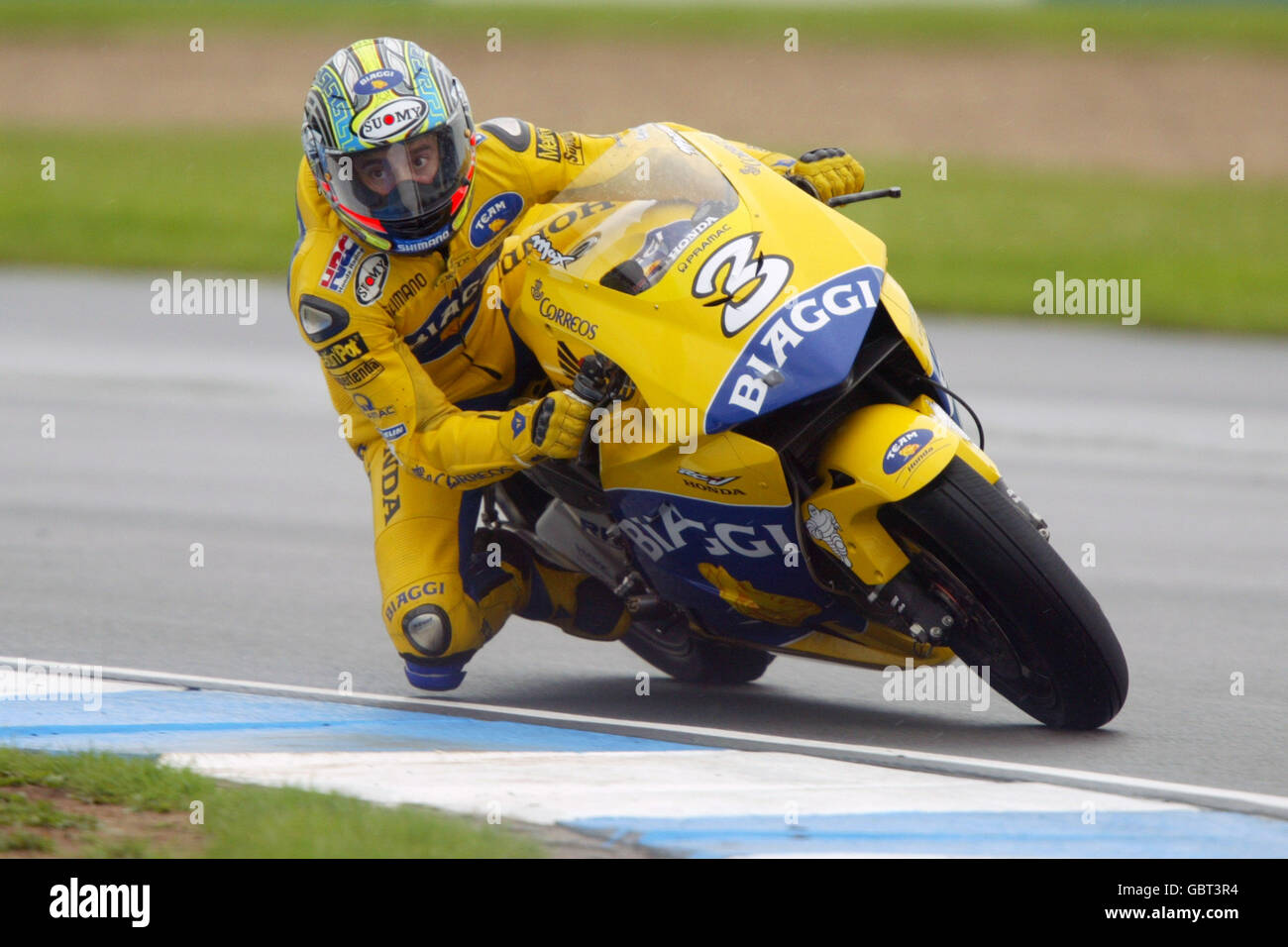Motorradfahren - großer Preis von Großbritannien - Moto GP - Rennen. Max Biaggi in Aktion Stockfoto