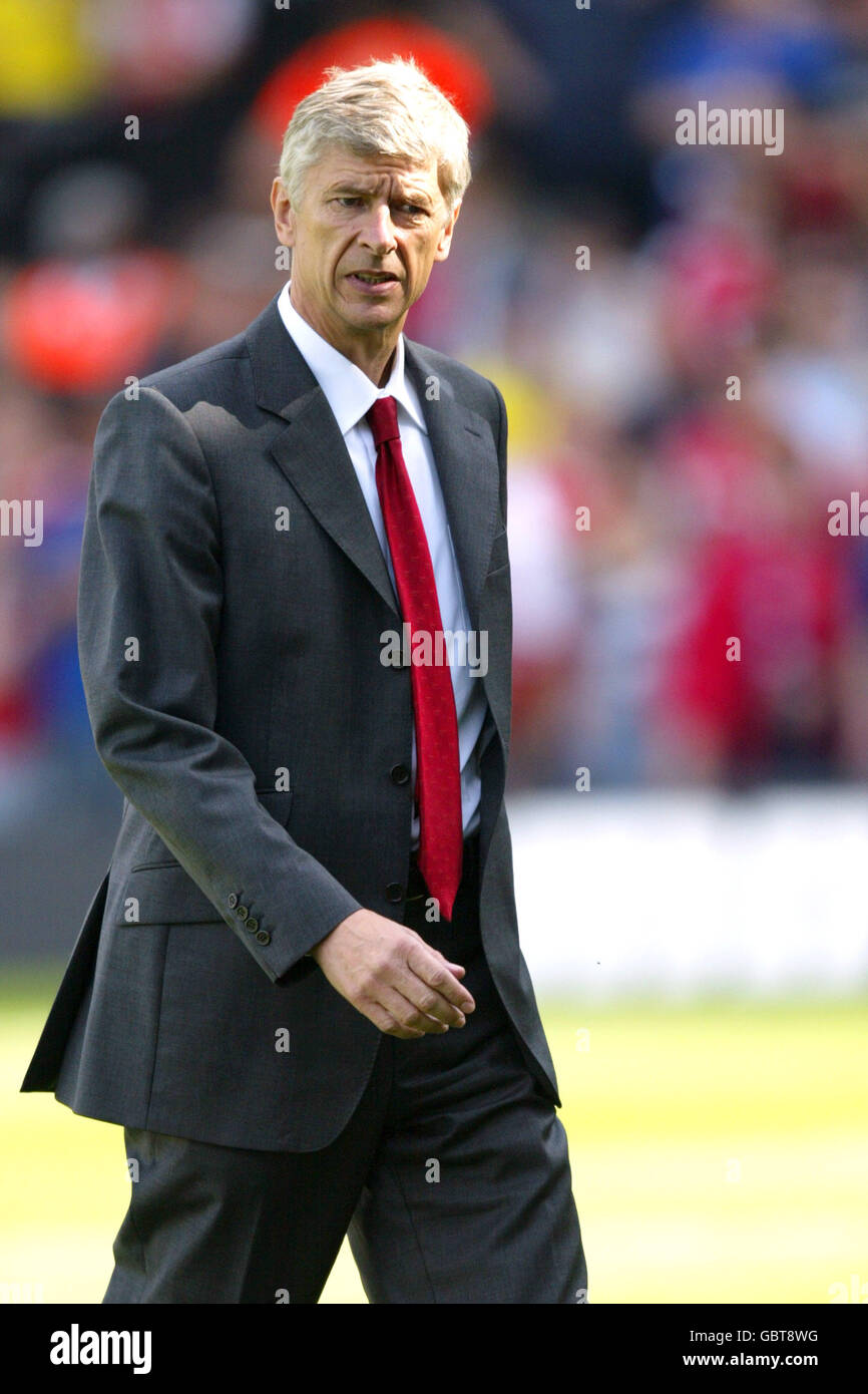 Fußball - FA Barclays Premiership - Fulham / Arsenal. Arsene Wenger, Arsenal Manager Stockfoto