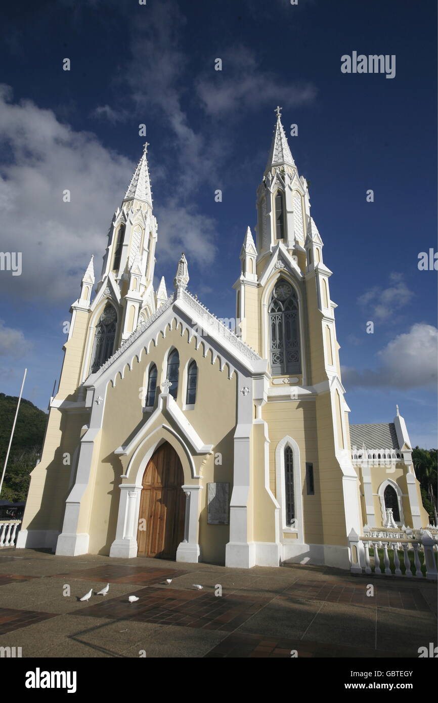 die Kathedrale in der Stadt von El Valle del Espiritu Santo auf der Isla Margarita in der Karibik Meer von Venezuela. Stockfoto