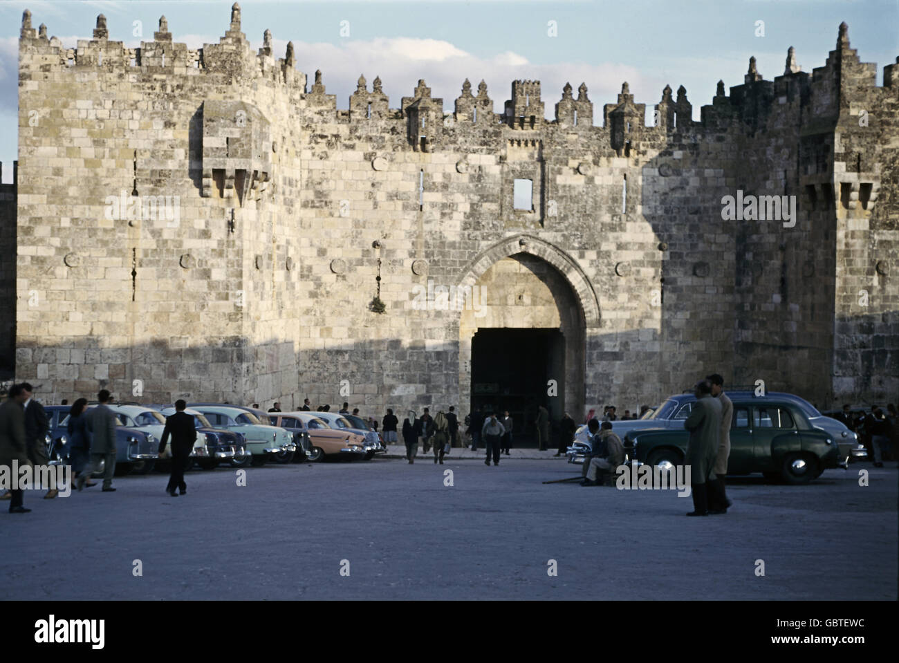 Geographie / Reisen, Israel, Jerusalem, Gebäude, Stadtmauer, Damaskus Tor, 1955, zusätzliche-Rechte-Clearences-nicht vorhanden Stockfoto