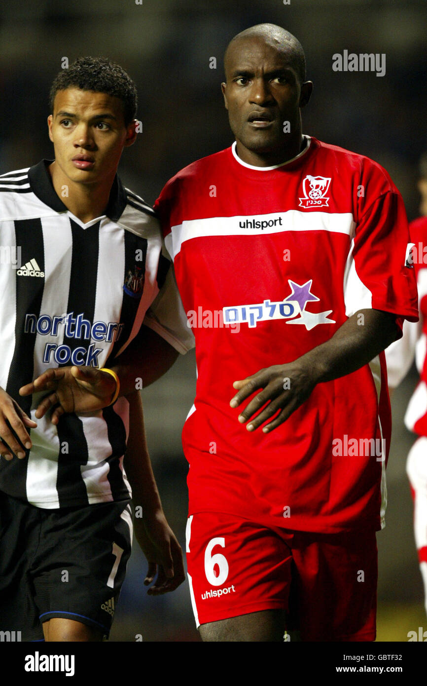 Fußball - UEFA-Pokal - erste Runde - Hinspiel - Newcastle United gegen Hapoel Bnei Sakhnin Stockfoto