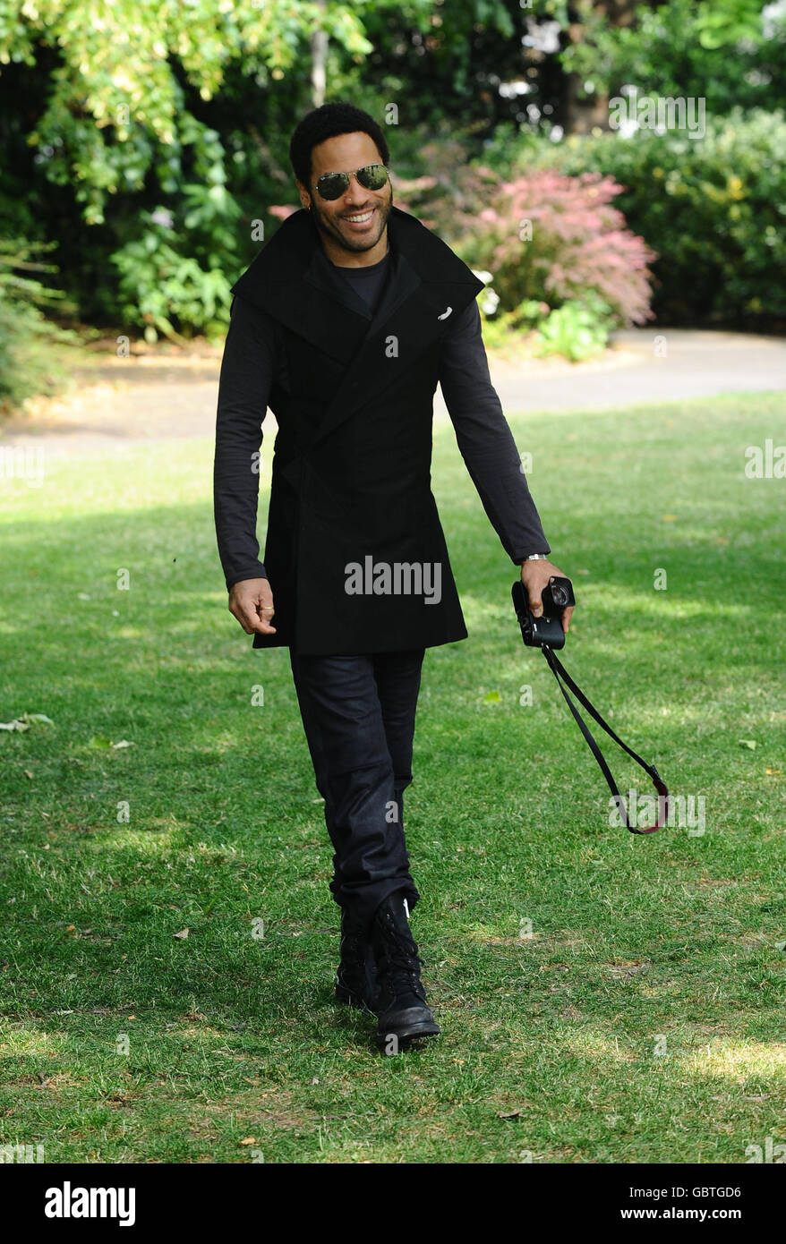 Kravitz feiert 20 jahre in der musikindustrie Fotos und Bildmaterial