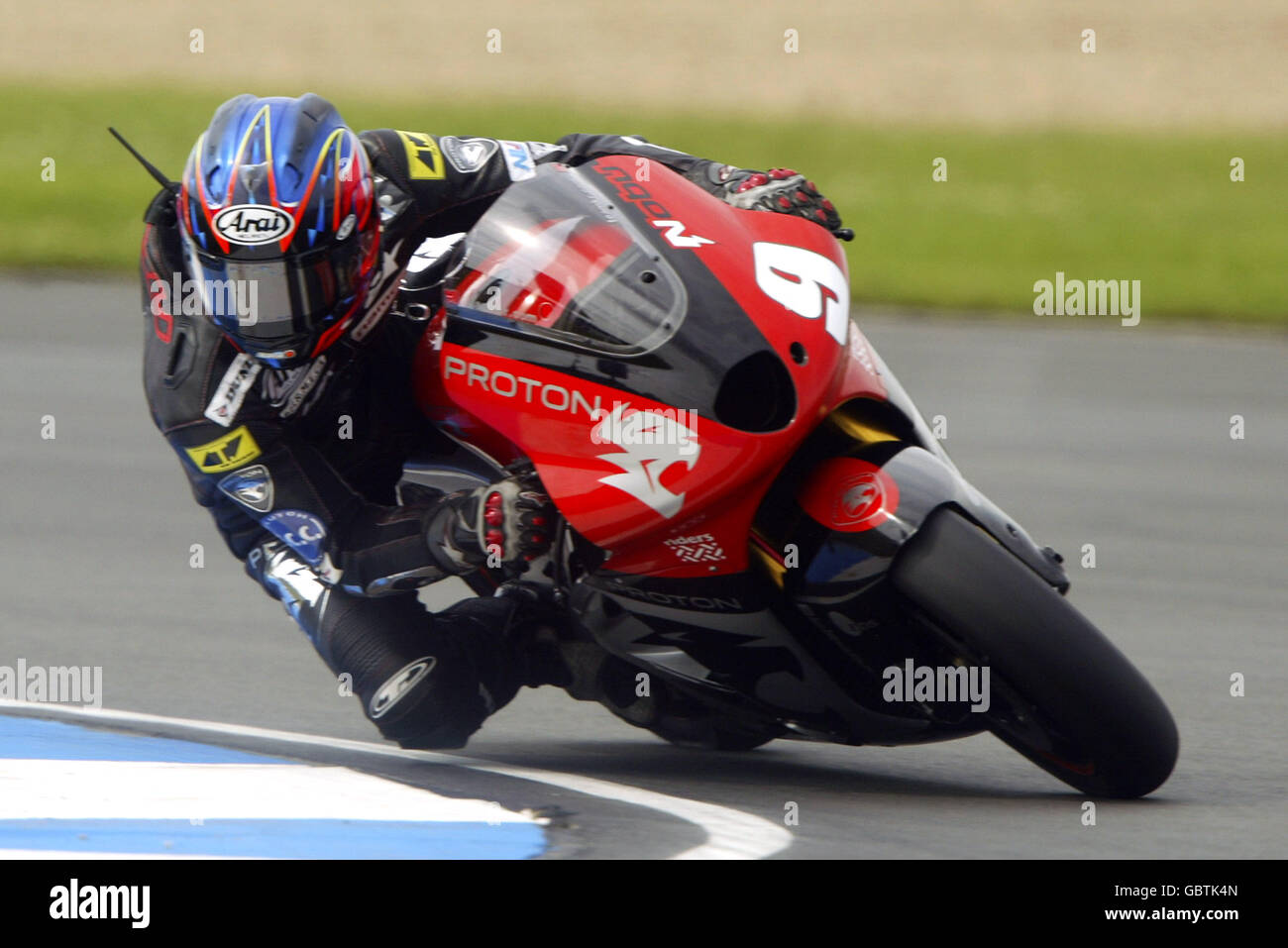 Motorradfahren - großer Preis von Großbritannien - Moto GP - Qualifikation. Nobuatsu Aoki in Aktion Stockfoto