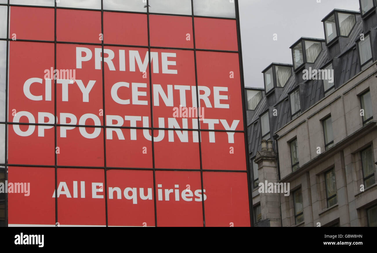 Unbemietete Büros im Zentrum von Dublin, wie neue Zahlen heute zeigen, dass sich die Rezession in den ersten drei Monaten des Jahres stark verschlechtert hat. Stockfoto