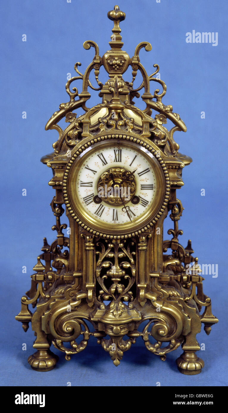 Uhren, Tischuhr, Paris Pendel Uhr, Messing, um 1890,  Zusatzrechte-Clearences-nicht vorhanden Stockfotografie - Alamy