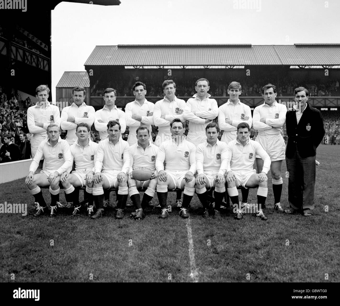 Von links nach rechts hinten; Mike Weston, Peter Wright, John Willcox, Derek Morgan, Victor Harding, Ray French, Budge Rogers, Laurance Rimmer. Erste Reihe; Richard Sharp, James Roberts, Ernie Robinson, Dickie Jeeps, Ron Jacobs, John Young, Bev Risman. Stockfoto