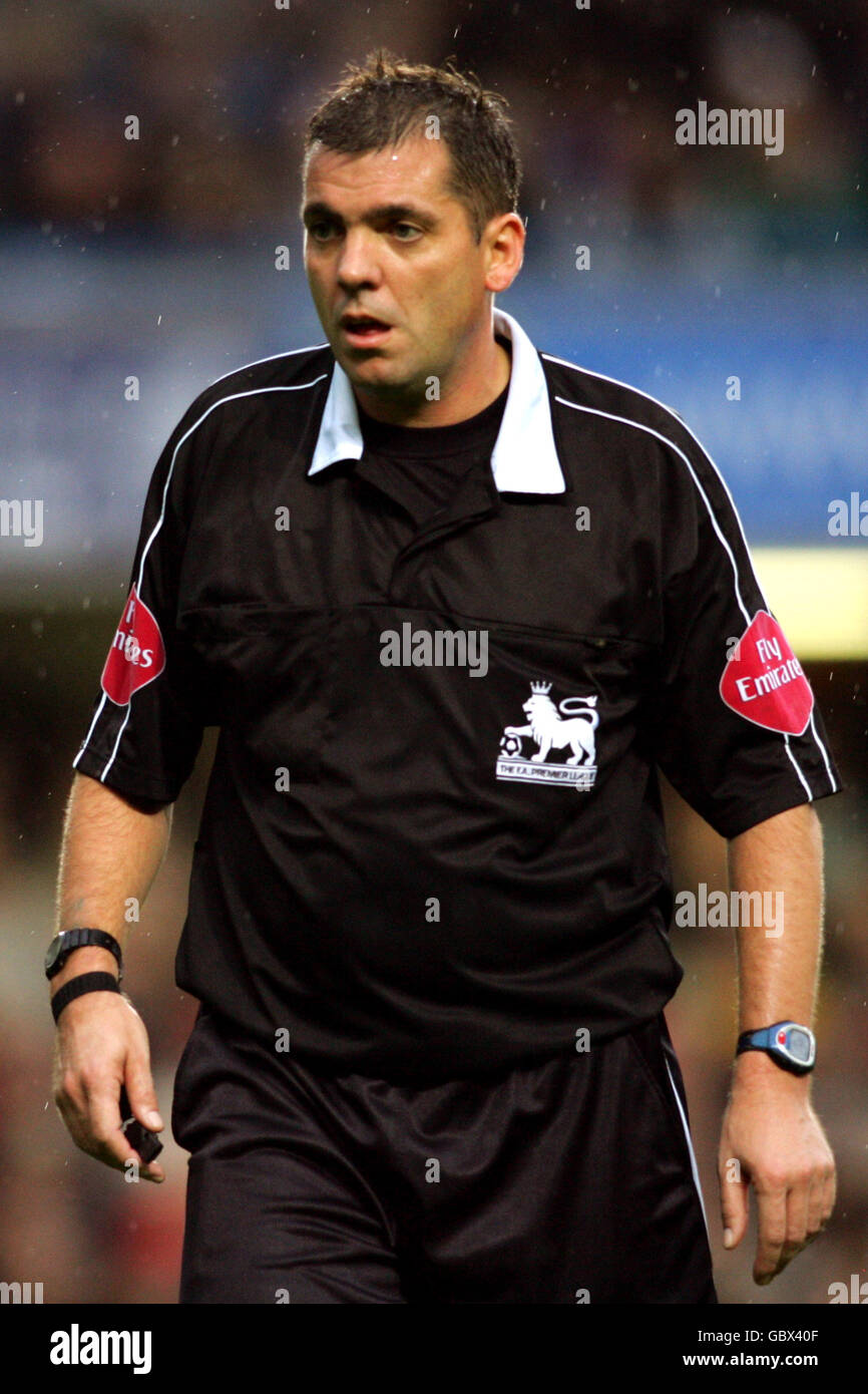 Fußball - FA Barclays Premiership - Chelsea / Liverpool. Schiedsrichter Phil Dowd Stockfoto