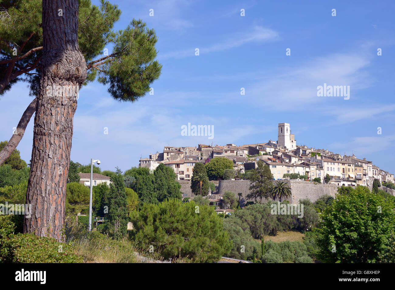 Ummauerten Dorf von Saint Paul de Vence, Gemeinde im Département Alpes-Maritimes an der Côte d ' Azur Stockfoto