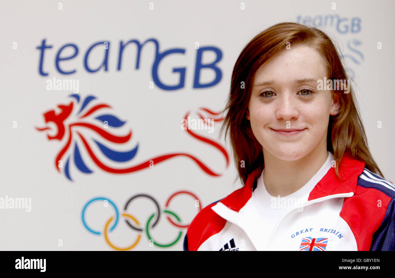 Die britische Jugendmannschaft Schwimmerin Rachel Martin bereitet sich auf die Reise zum bevorstehenden European Youth Olympic Festival in Tampere in Finnland vor. DRÜCKEN Sie VERBANDSFOTO. Bilddatum: Freitag, 17. Juli 2009. Photo Credit sollte lauten: Steve Parsons/PA Wire Stockfoto