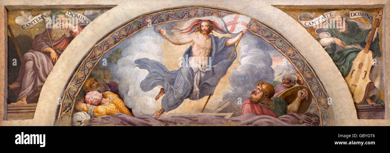 CREMONA, Italien - 24. Mai 2016: Freso der Auferstehung Jesu Chiesa di Santa Rita von Giulio Campi (1547). Stockfoto