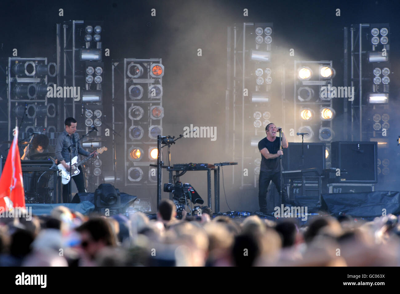 Nine Inch Nails treten am zweiten Tag des Sonisphere Festivals im Knebworth live auf. Stockfoto
