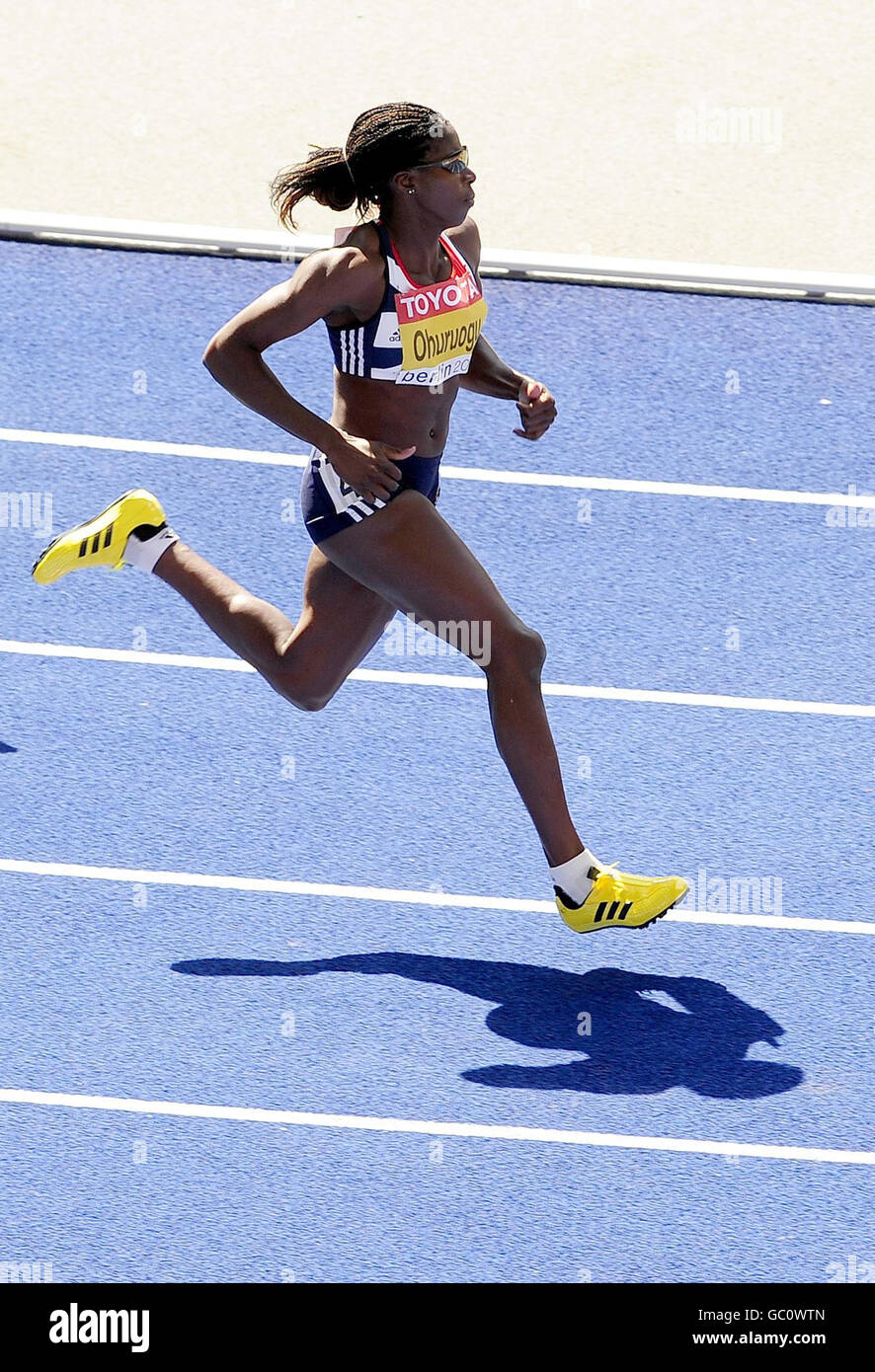 Die Grossbritannin Christine Ohuruogu qualifiziert sich für den nächsten Lauf der Womens 400m während der IAAF WM im Olympiastadion, Berlin. Stockfoto