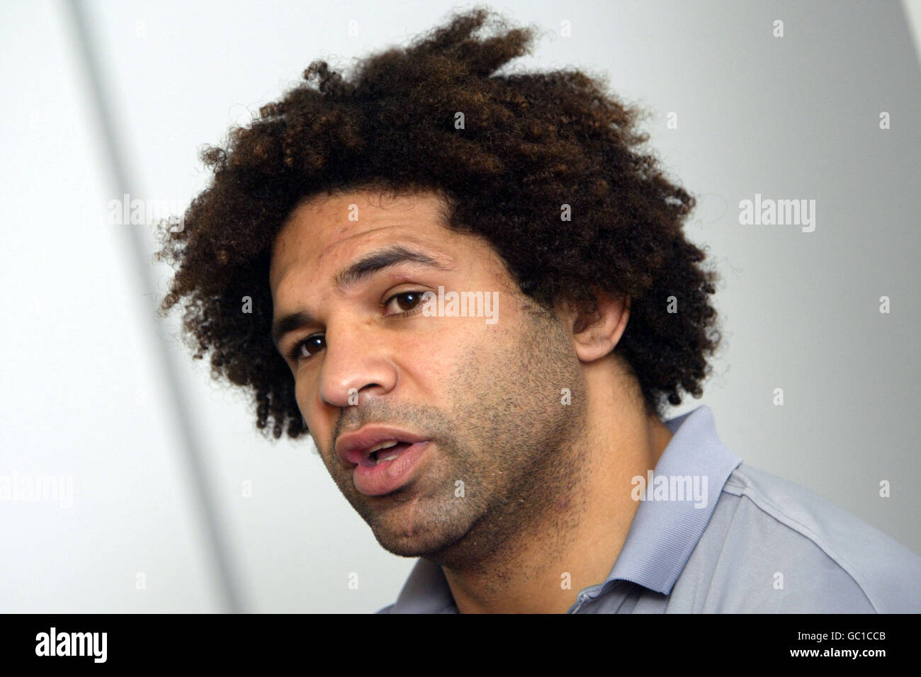 Rugby Union - Lloyds TSB Autumn Series 2004 - Wales / Japan - Wales Training. Colin Charvis von Wales während einer Pressekonferenz Stockfoto