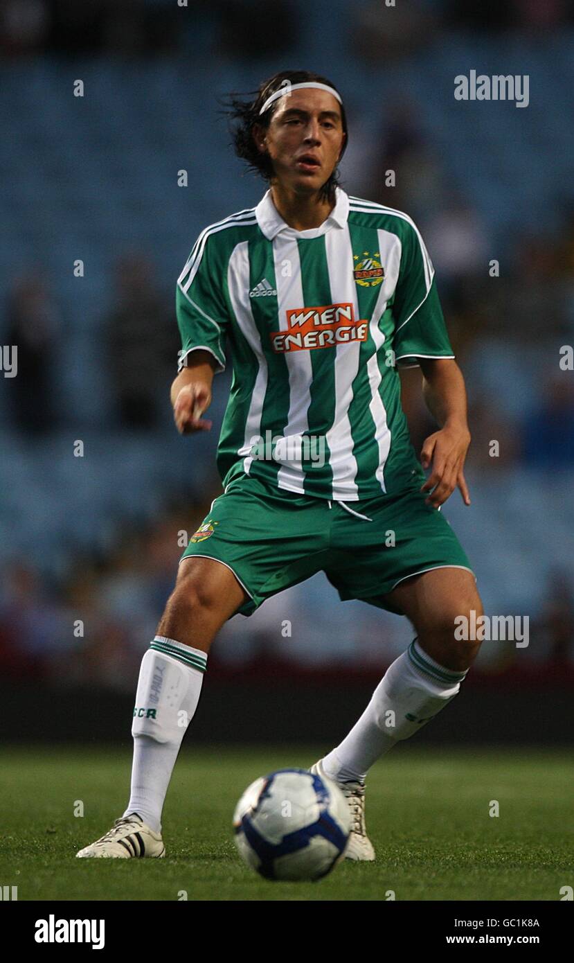 Fußball - UEFA Europa League - Play-offs - zweite Etappe - Aston Villa gegen Rapid Wien - Villa Park. Yasin Pehlivan, Rapid Wien Stockfoto