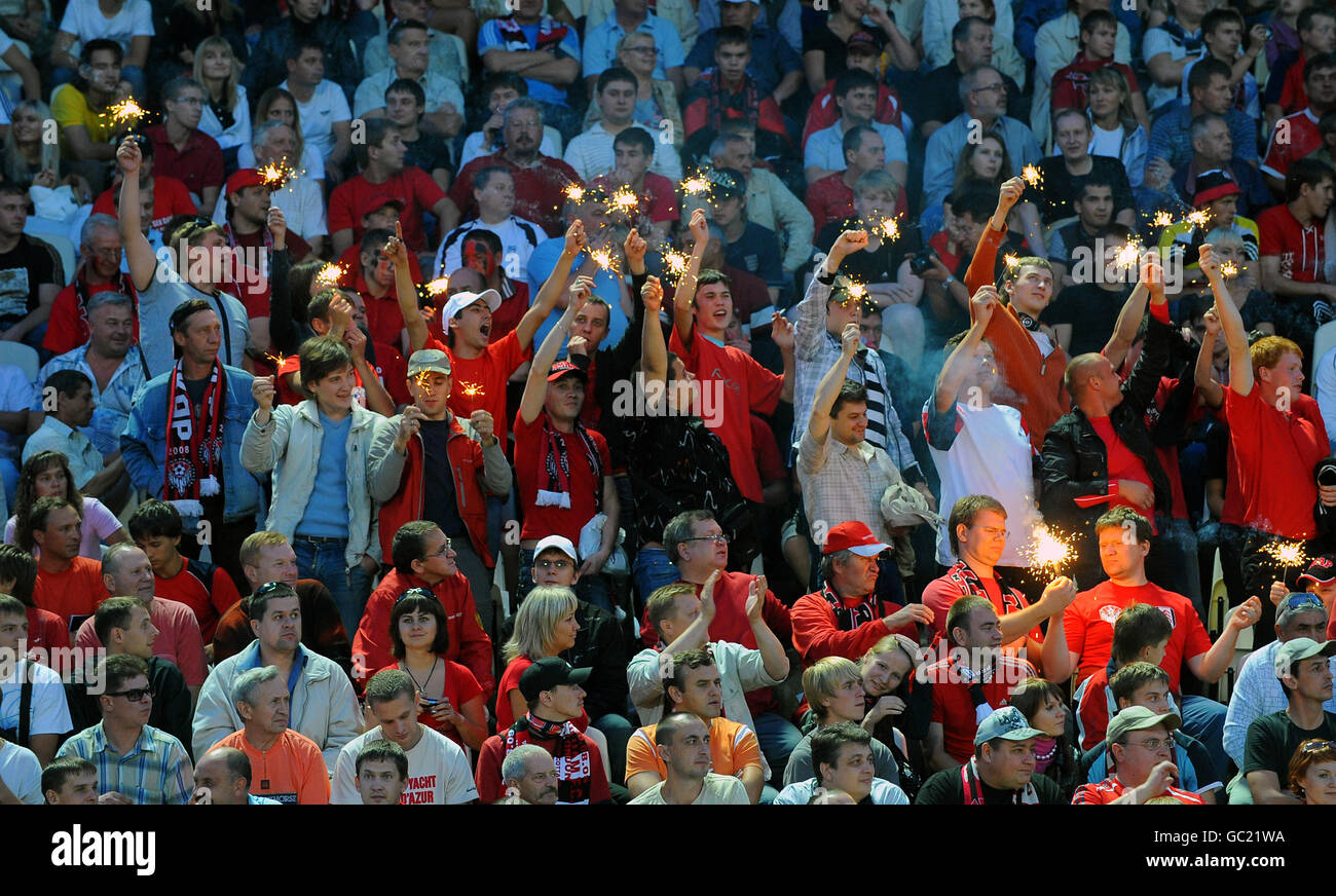 Fußball - UEFA Europa League - Play-Offs - Rückspiel - Amkar Perm V Fulham - Zvezda Stadion Stockfoto