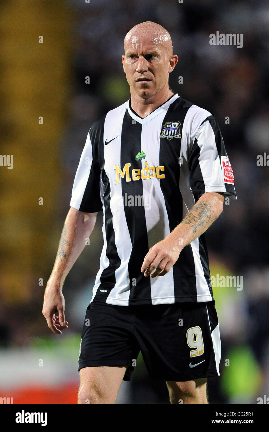 Fußball - Carling Cup - erste Runde - Notts County / Doncaster Rovers - Meadow Lane. Lee Hughes, Notts County Stockfoto