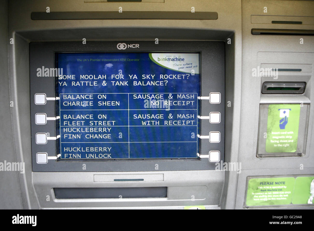 Geldautomaten mit Cockney Sprachoption Stockfoto