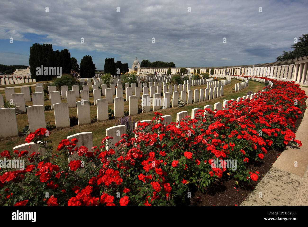 Ypern Views. Tyne Cot Friedhof in Passchendale, dem weltweit größten Friedhof des Commonwealth aus dem 1. Weltkrieg Stockfoto