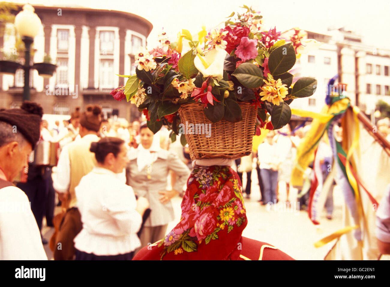 eine Parade von Spring Flower Festival in der Stadt Funchal auf der Insel Madeira im Atlantischen Ozean von Portugal. Stockfoto